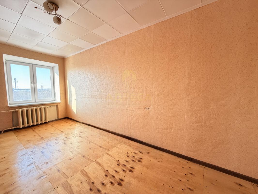 Продаётся тёплая, 2-х комнатная квартира на 5-м этаже 5-ти этажного дома! - Оренбург