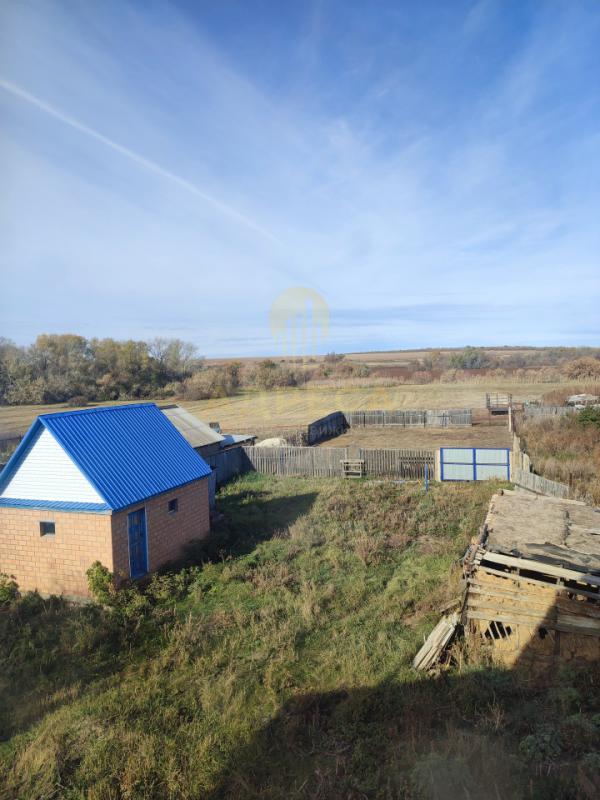 Продаётся новый двухэтажный дом площадью 96,6 квадратных метровв Сакмарском районе на участке 12 сот - Украинка