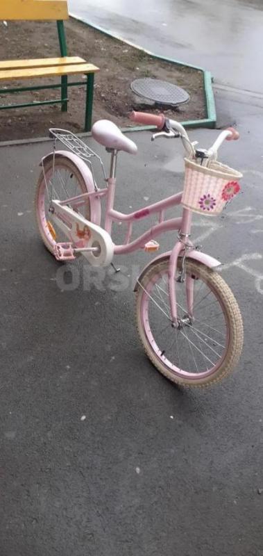 Продам велосипед для девочки, в хорошем состоянии, очень красивый, район ОЗТП - Орск