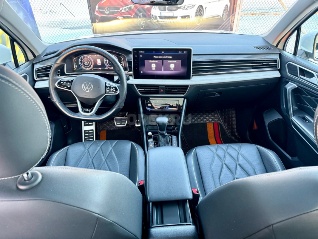 В продаже Volkswagen Tiguan L 2.0 бензин (220 л.с.)
2021 года выпуска. - Орск