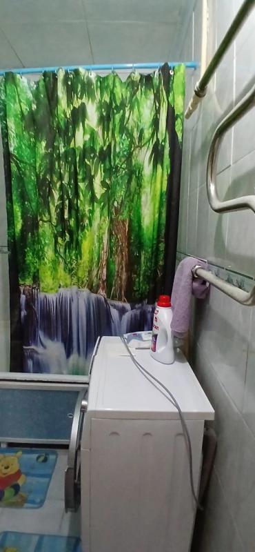 Предлагаем Вашему вниманию светлую уютную квартиру на привлекательном этаже
• г. - Новотроицк