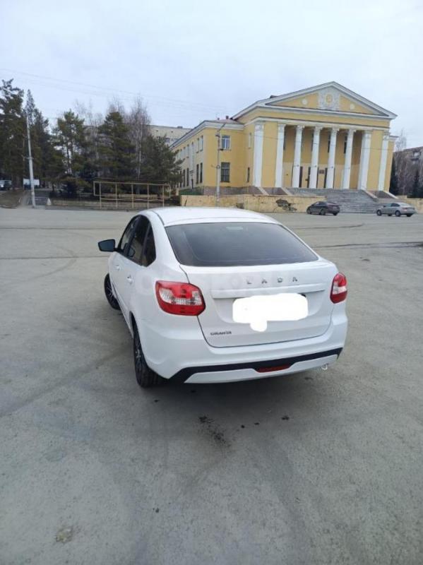 Белая Лада Гранта Лифтбек 2024г. - Орск