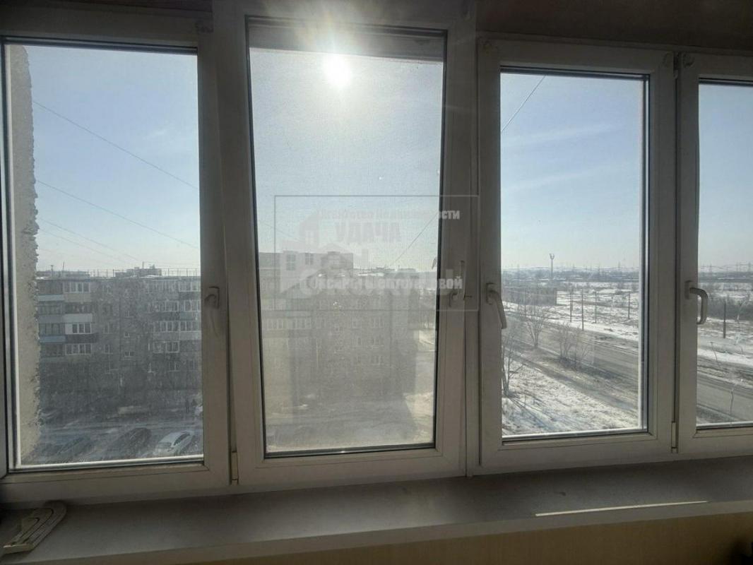 ПРОДАЕТСЯ ПРЕКРАСНАЯ ТРЕХКОМНАТНАЯ КВАРТИРА УЛУЧШЕННОЙ ПЛАНИРОВКИ В ОТЛИЧНОМ РАЙОНЕ ГОРОДА. - Орск