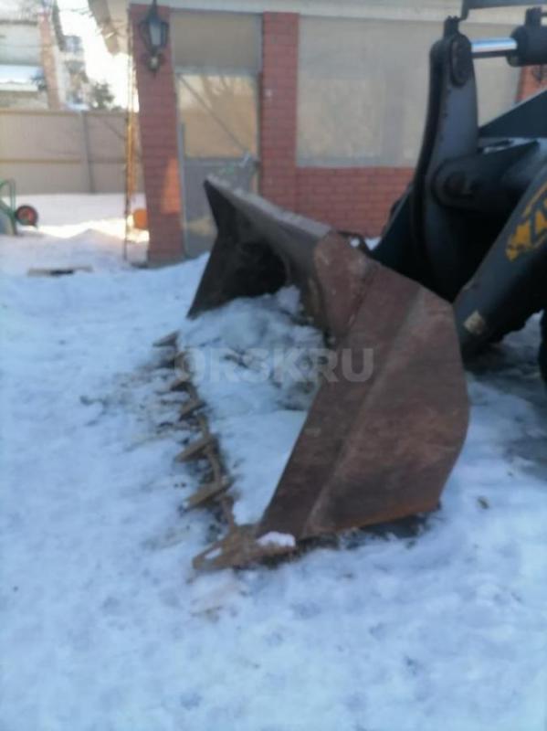 Продам фронтальный погрузчик в хорошем состоянии, все вопросы по телефону - Орск
