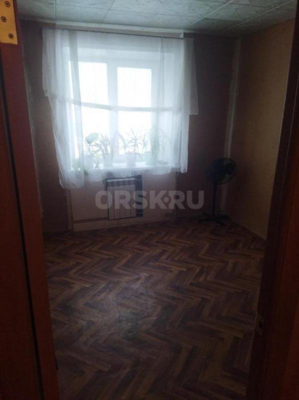 Сдам 3-х комнатную квартиру , меблированная ,в шаговой доступности , поликлиника,во дворе детский са - Орск