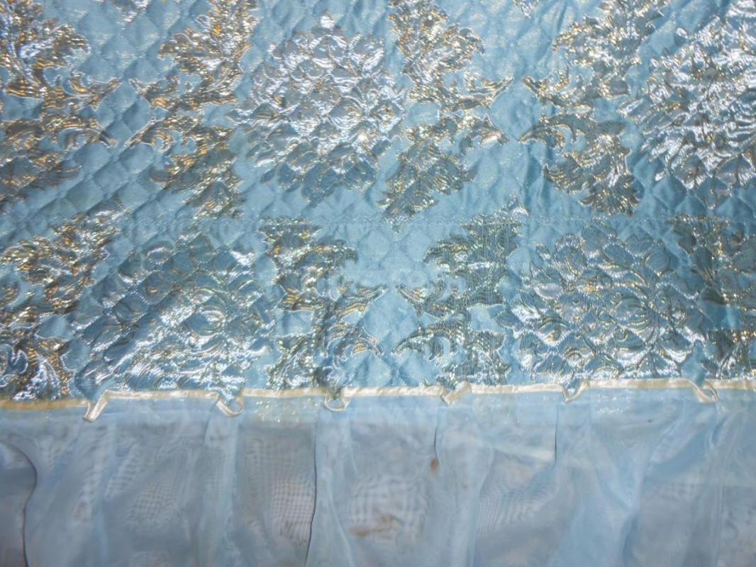 ковер 2х3  покрывало на  2х спалку шторы розовые люстра-500 руб - Орск