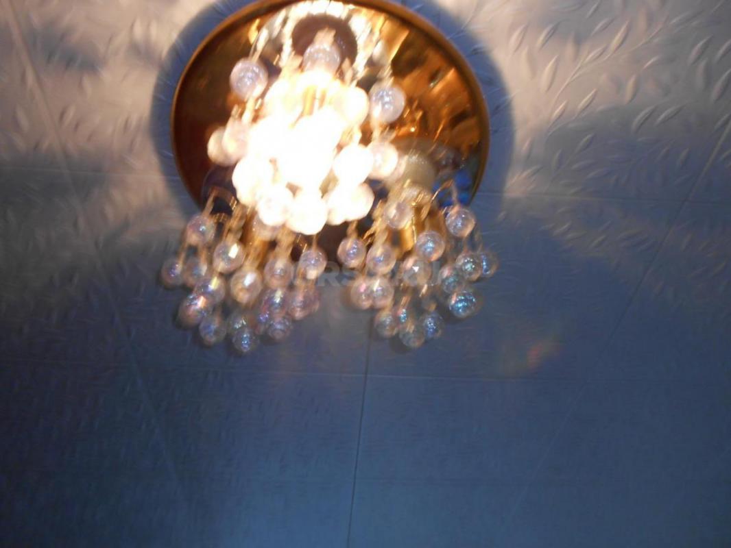 ковер 2х3  покрывало на  2х спалку шторы розовые люстра-500 руб - Орск