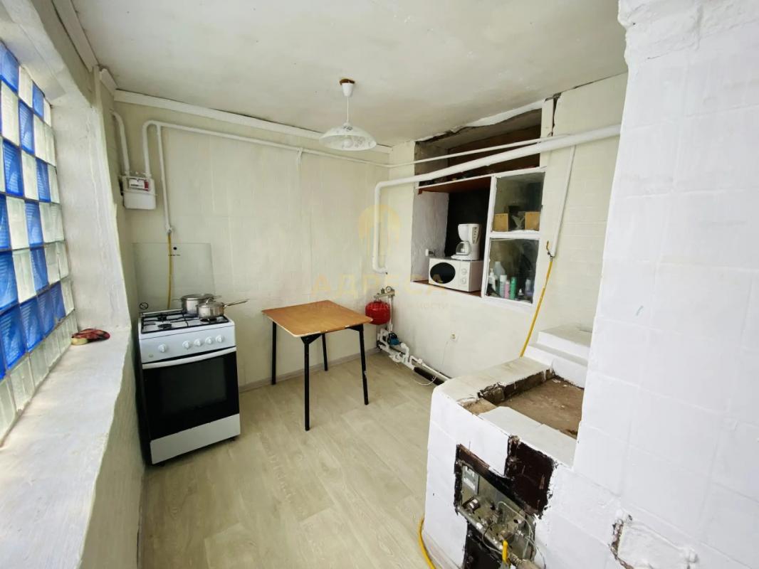 Продается 4 комнатная квартира площадью 64 кв. - Оренбург