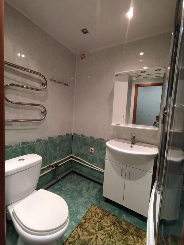 ПРОДАЁТСЯ УЮТНАЯ 2-Х КОМНАТНАЯ КВАРТИРА, С УЗАКОНЕННОЙ ПЕРЕПЛАНИРОВКОЙ, ПО АДРЕСУ: 
Г. - Новотроицк