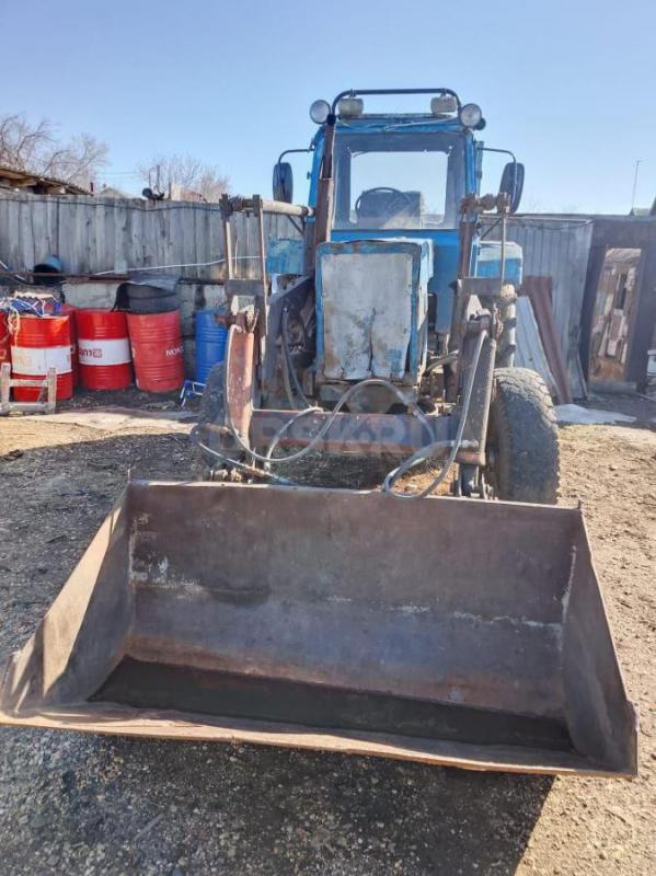 Продам трактора, сельхозтехнику, вагон дом на шасси, емкости под воду алюминнивую, загрузчик сеялок, - Орск