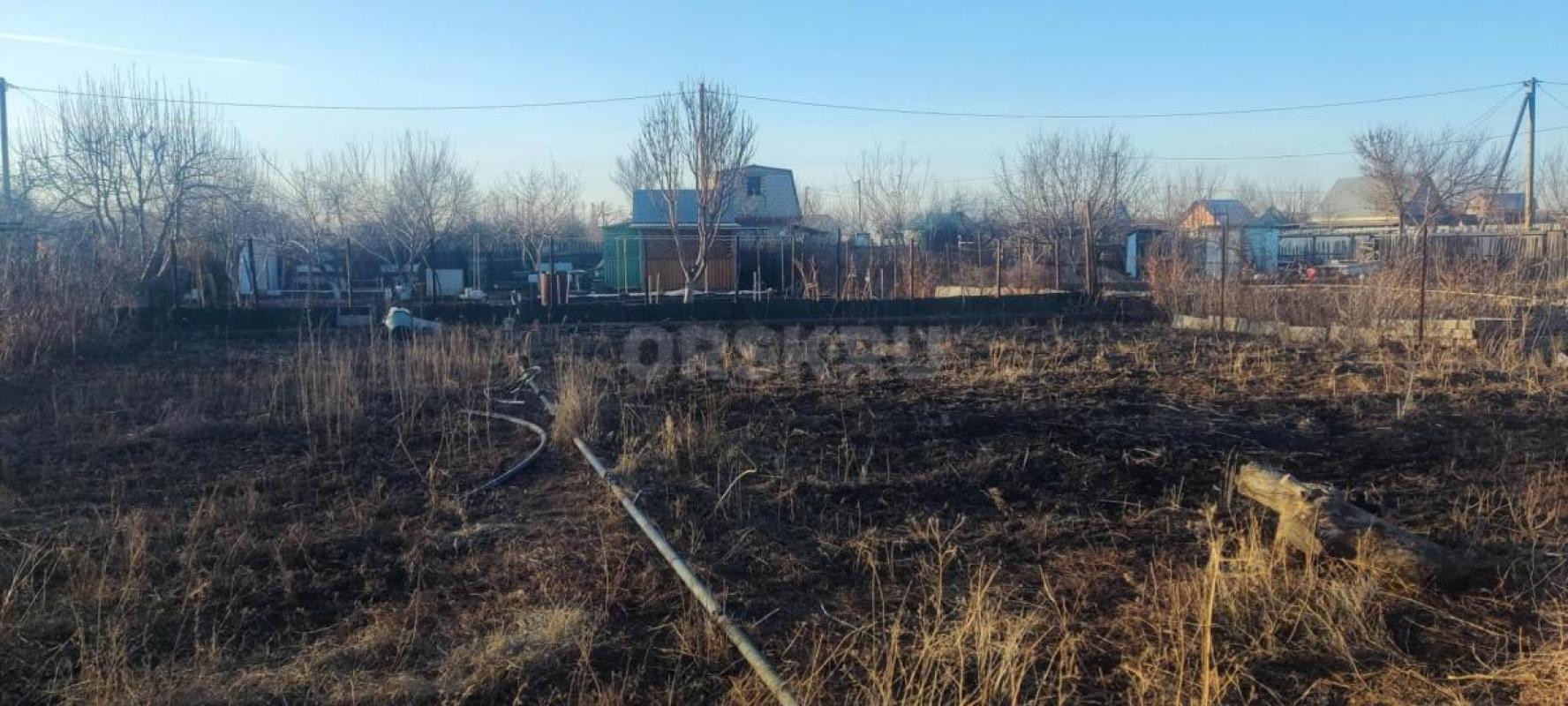 Продам садовый участок на 2-й садовой, улица 3-я Садовая, "СТ 18 Ленинского района&quot - Орск