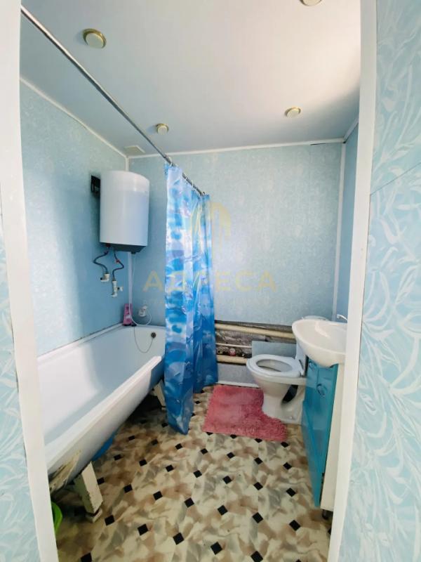 Продается 4 комнатная квартира площадью 64 кв. - Красный Коммунар