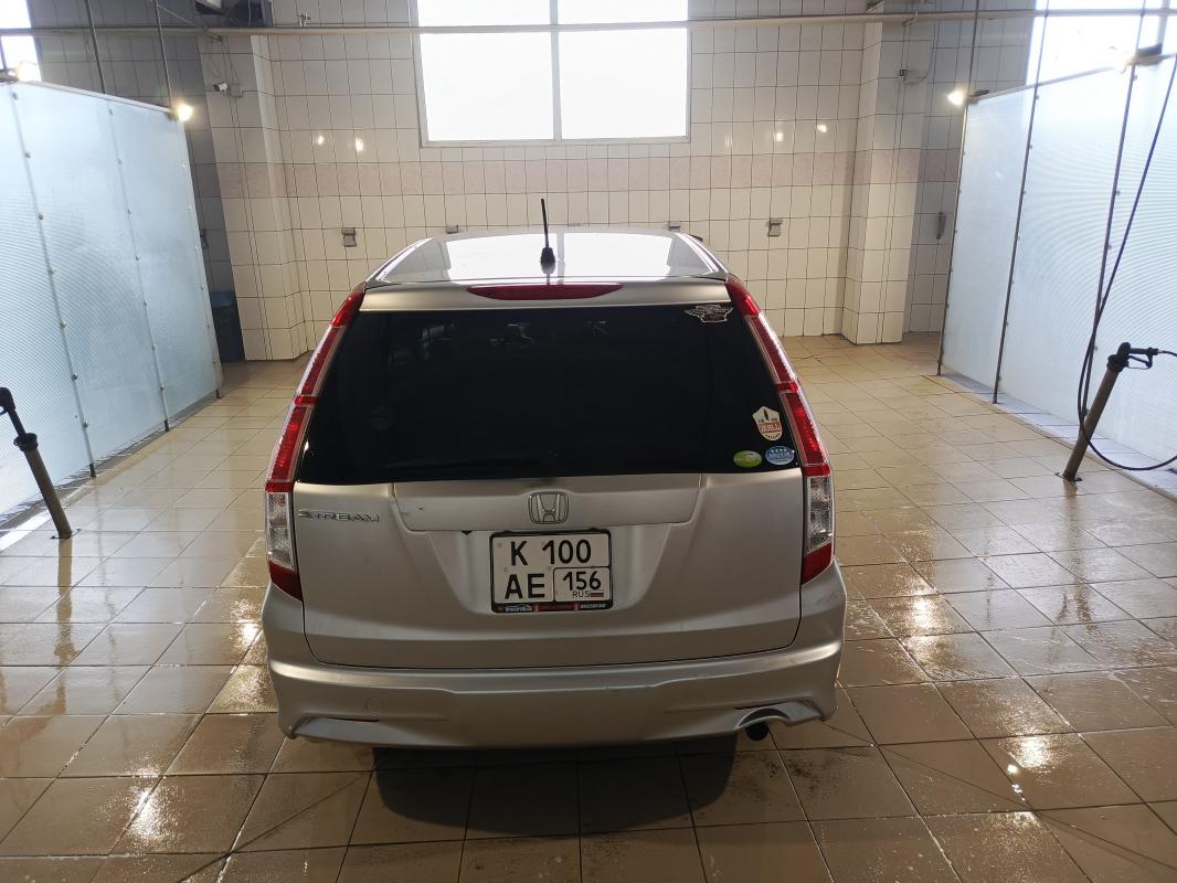 Хонда Стрим . - Новотроицк