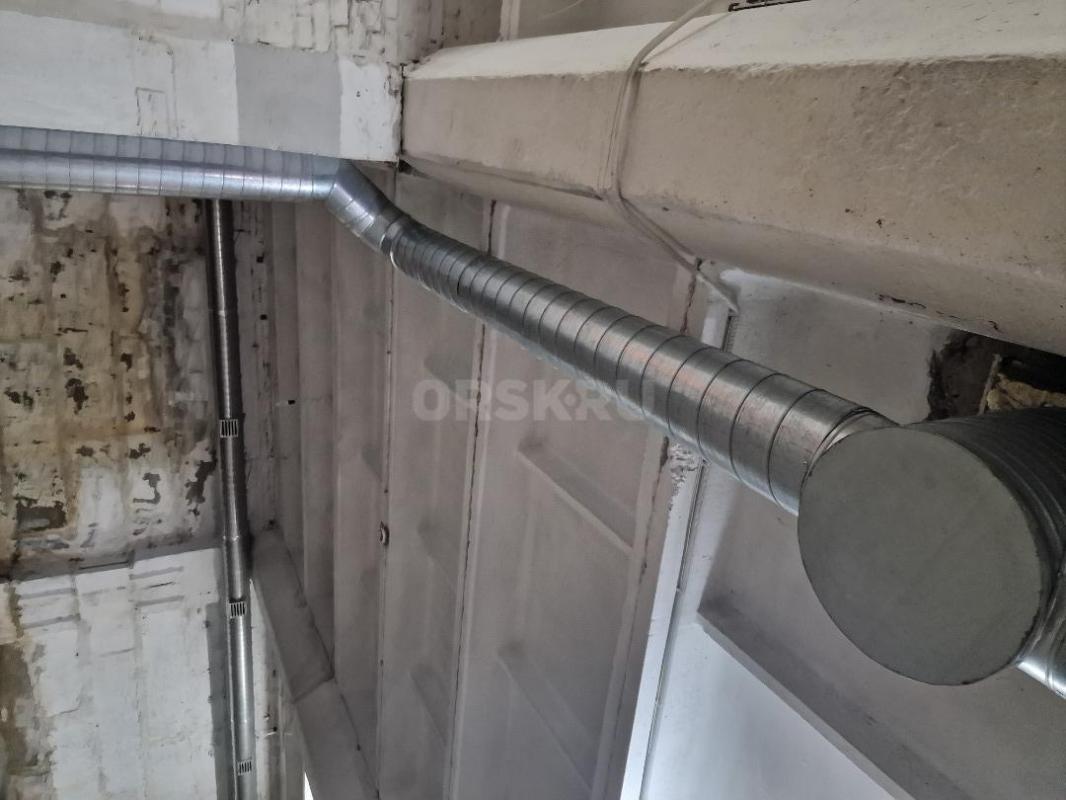 Сдам склад ЖБ 815 кв. - Орск