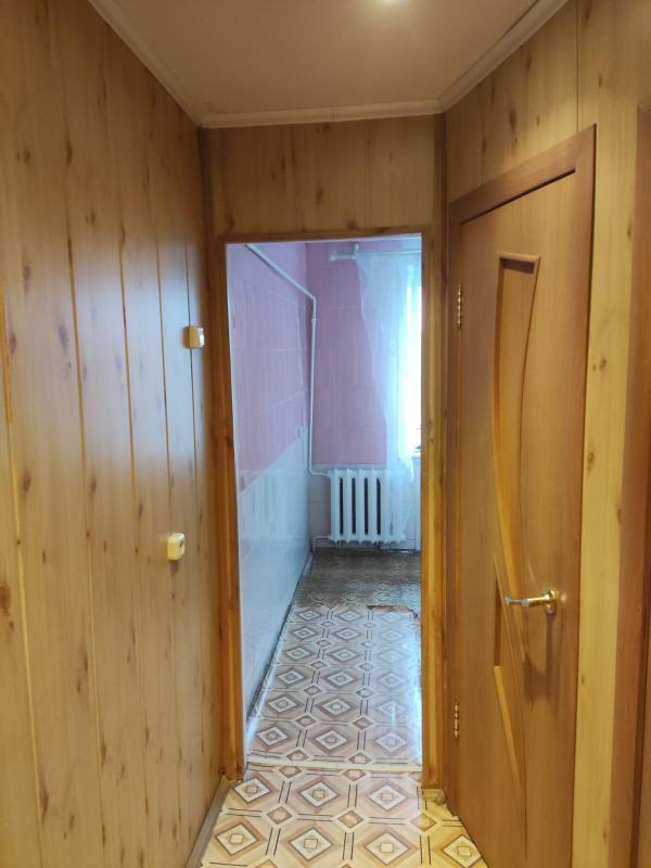 Срочно продается просторная светлая двухкомнатная квартира площадью 47,1 кв. - Гай