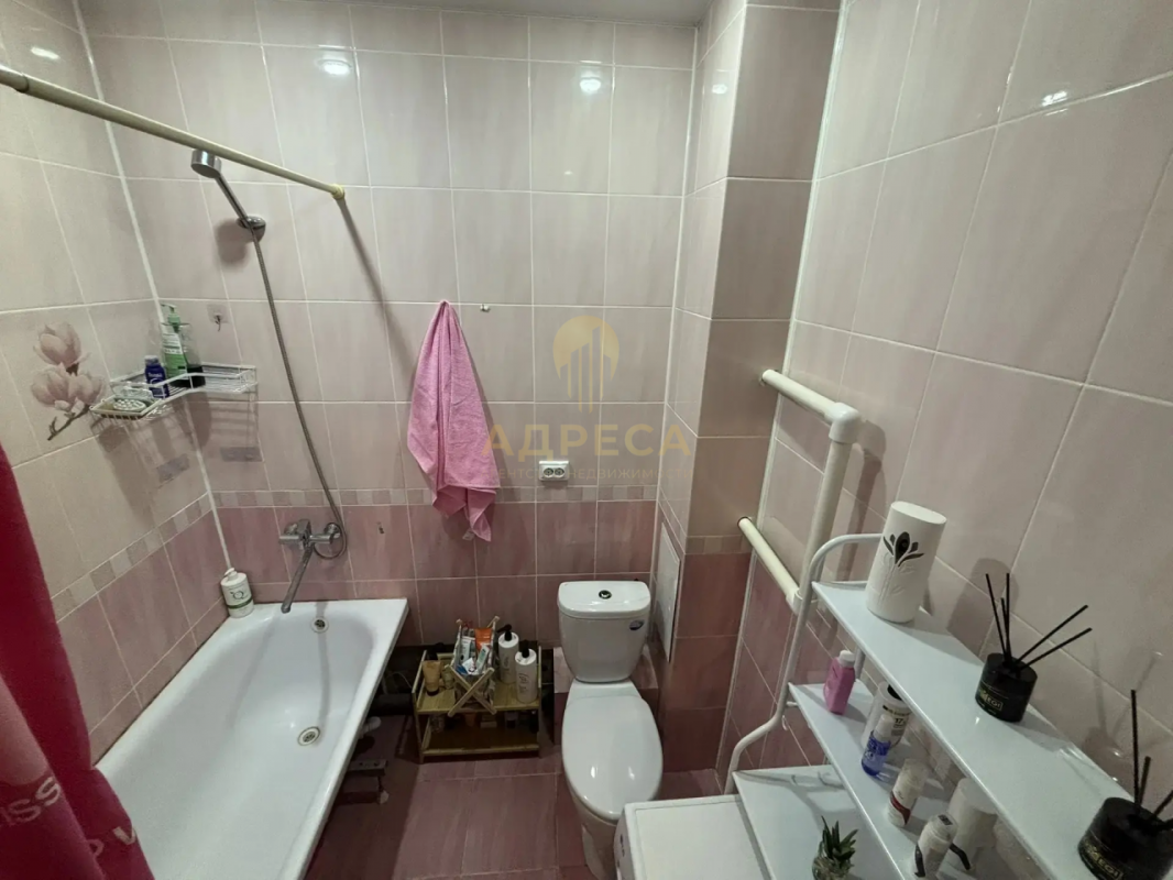 Продается уютная квартира в современном жилом комплексе! - Оренбург