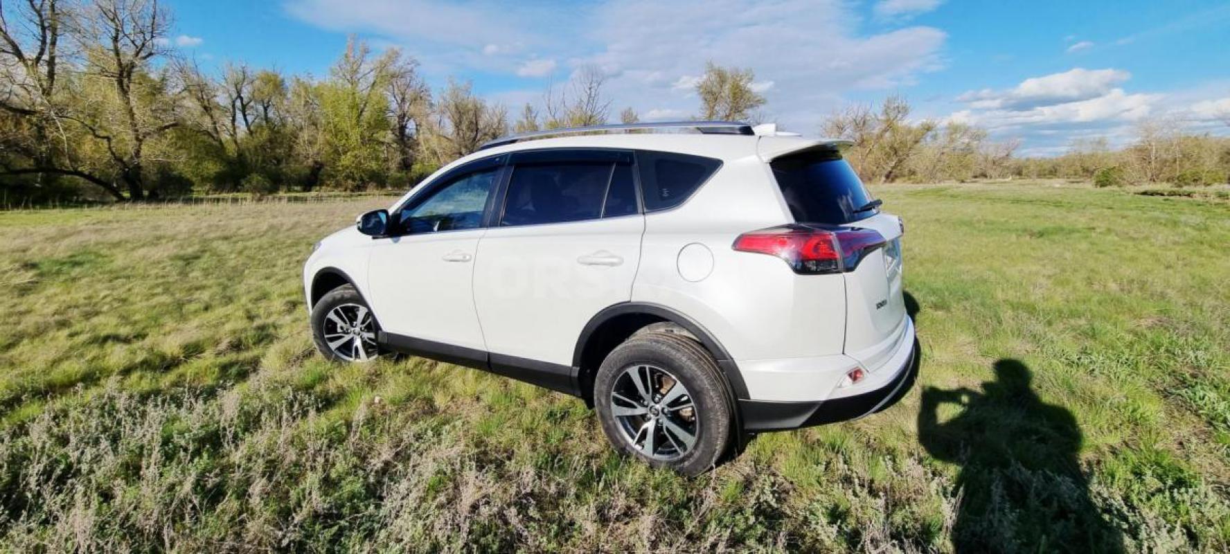 Продам toyota rav4 в отличном состоянии,покупался в автосалоне в 2019г, 1 хозяин. - Орск