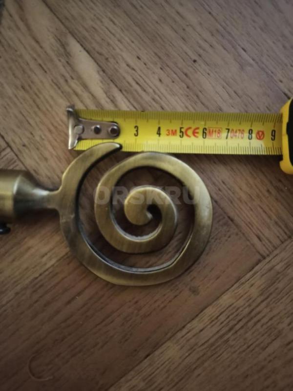 Карниз /гардина для штор двухрядный металлический под бронзу д

Длина 240 см 5 мм или 2,4м плюс 5 - Орск