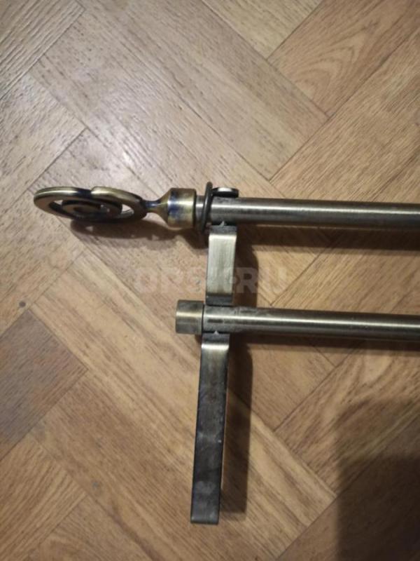 Карниз /гардина для штор двухрядный металлический под бронзу д

Длина 240 см 5 мм или 2,4м плюс 5 - Орск