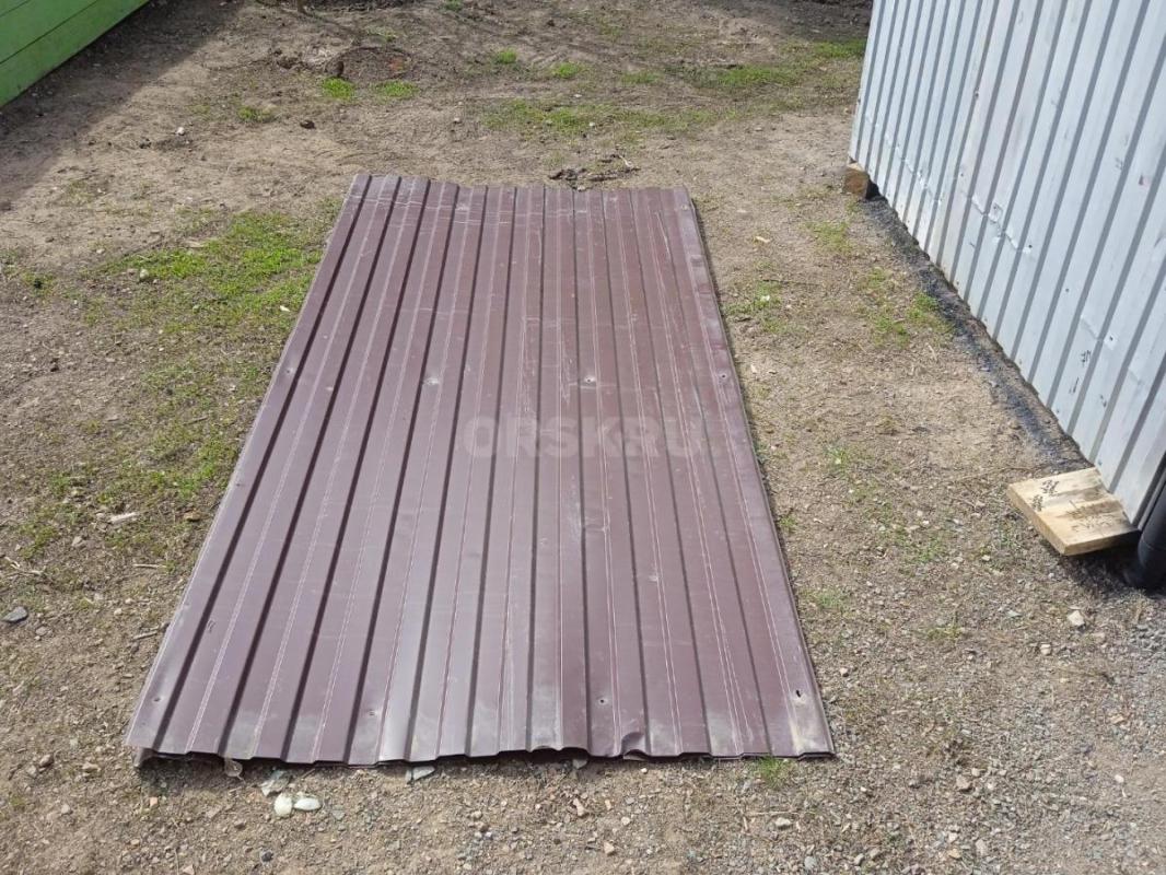 продам вольер в отличном состоянии полностью разборный 4 стены и крыша
длина 4 метра
ширина 2 метр - Орск