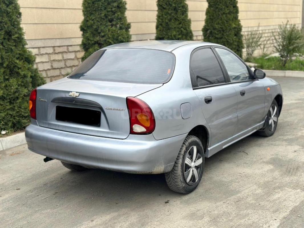 Продам Chevrolet Lanos 2008г
3 собственника 
Пробег 152.000 
Двигатель 1.5 работает отлично 
КПП - Орск
