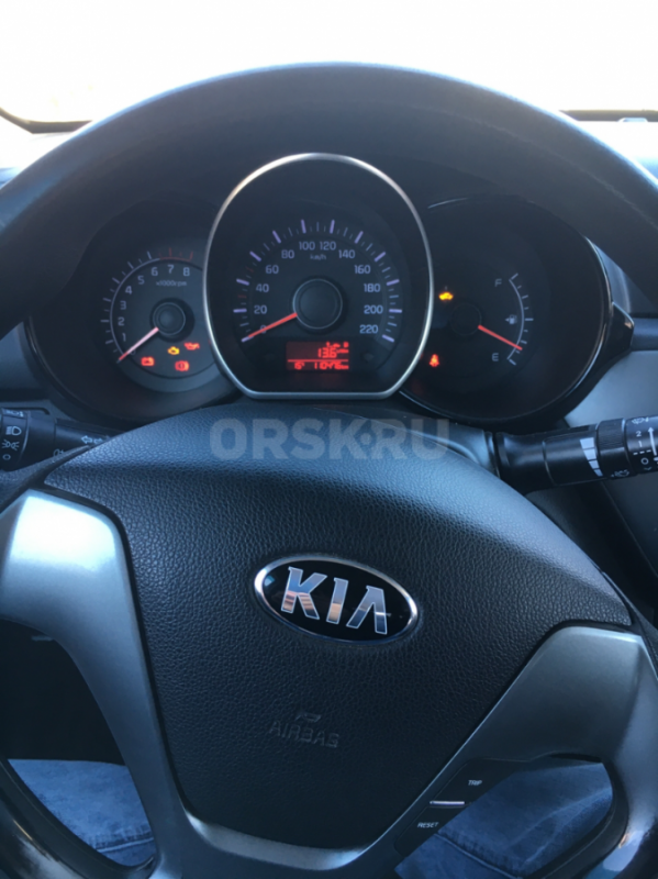 Продам личный автомобиль 2015 г. - Орск