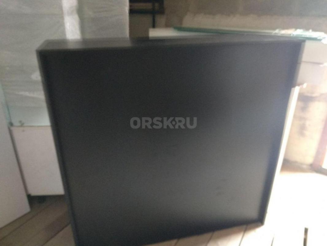 Продам тумбочки стелажи столы рецепшен - Орск
