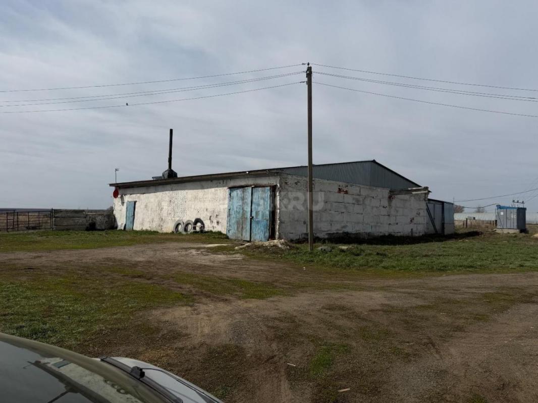 Продам животноводческую базу. - Орск
