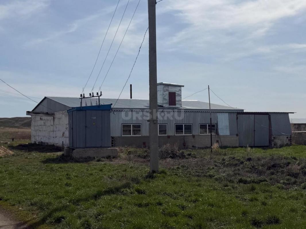 Продам животноводческую базу. - Орск