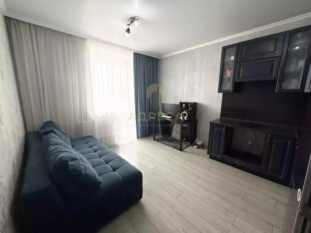 Продам новую светлую студию по адресу г. - Оренбург