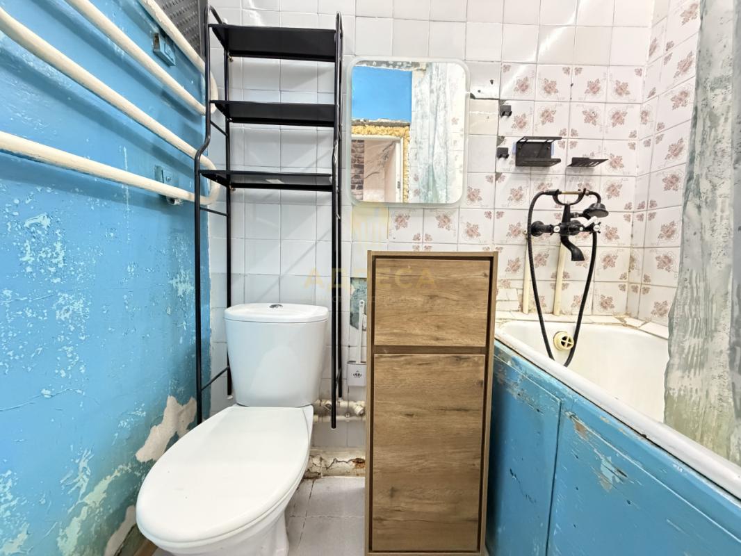 Продается 1 комнатная квартира, расположенная на 3 этаже КИРПИЧНОГО дома, по адресу: г. - Оренбург