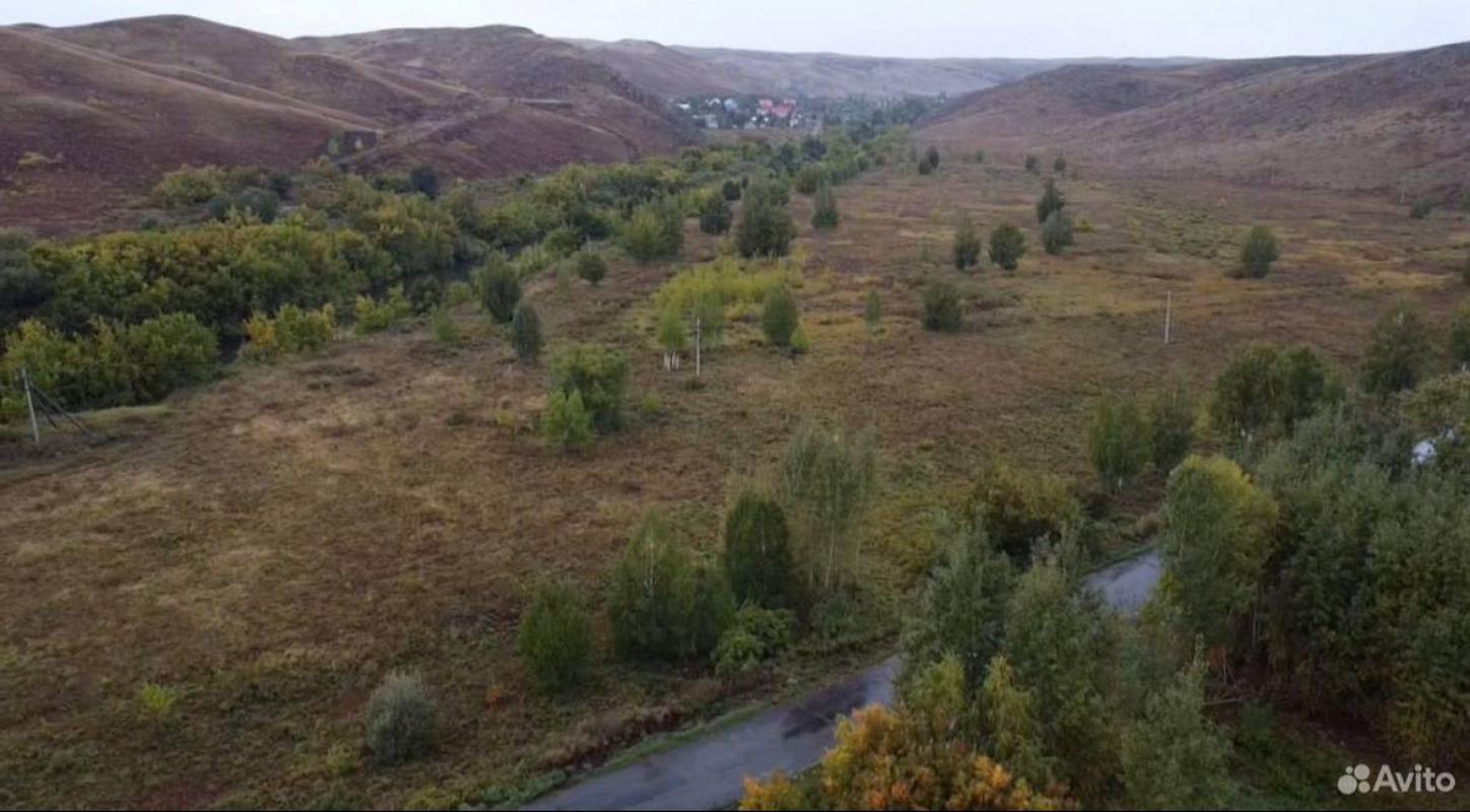 Продается участок, границы вне вынесены  (16 шт.) от 10 соток в живописном месте на берегу реки! - Новотроицк