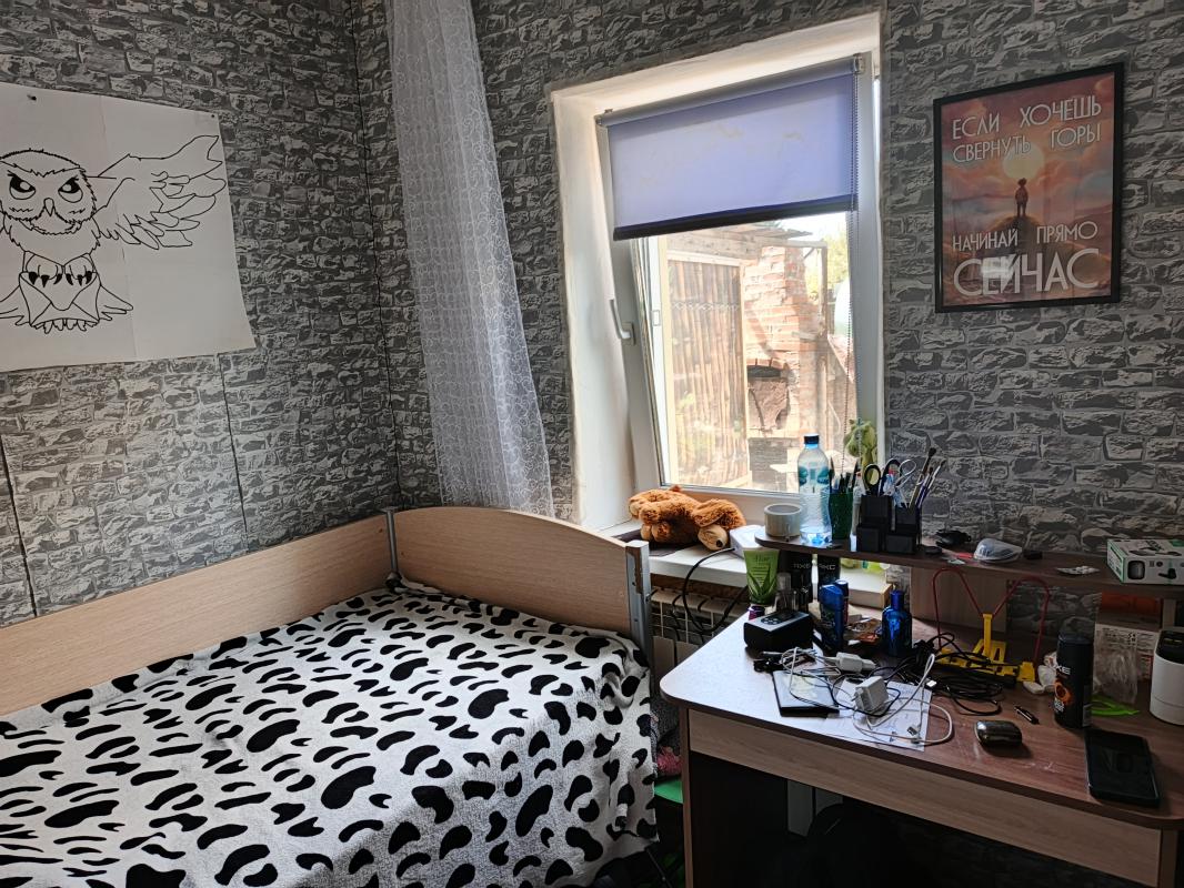 Продам четырёхкомнатный дом площадью 76,2 квадратных метра. - Гай