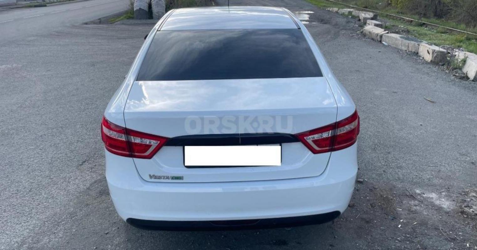 Продам LADA Vesta CNG 2021 года в отличном состоянии
1 собственник 
Комплектация: 
- ABS 
- ЭУР - Новотроицк