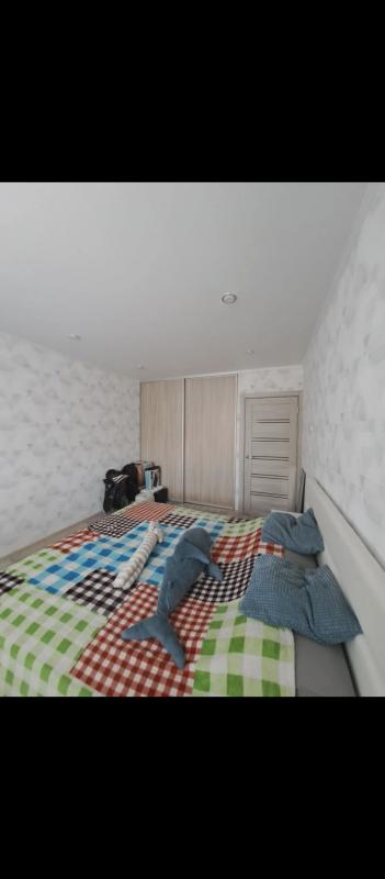 Продается 2-х комнатная квартира с ремонтом,
по адресу: г. - Новотроицк