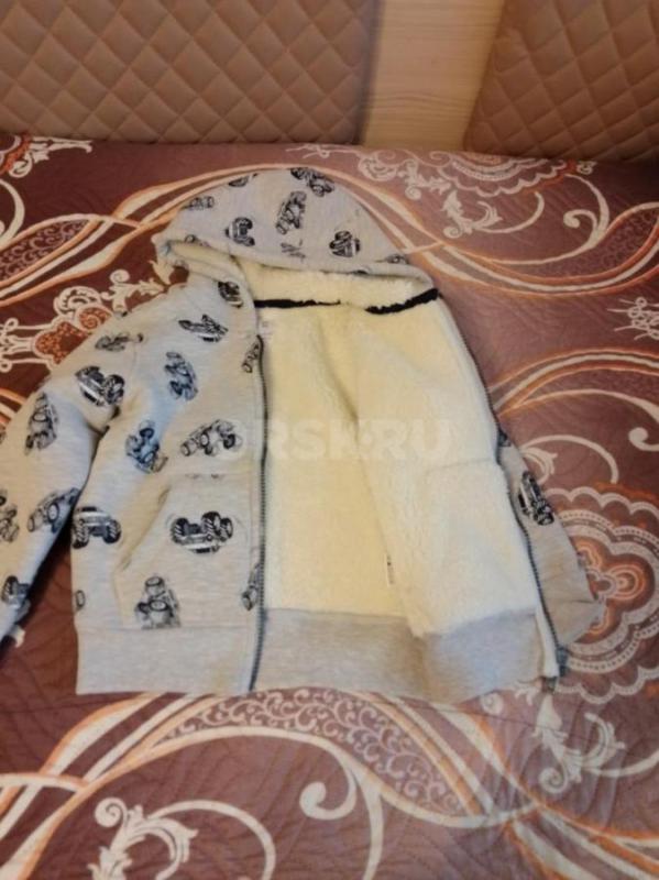 Продам вещи на мальчикам в идеальном состоянии: куртка джинсовая размер 116 300₽, куртка верх плотны - Орск