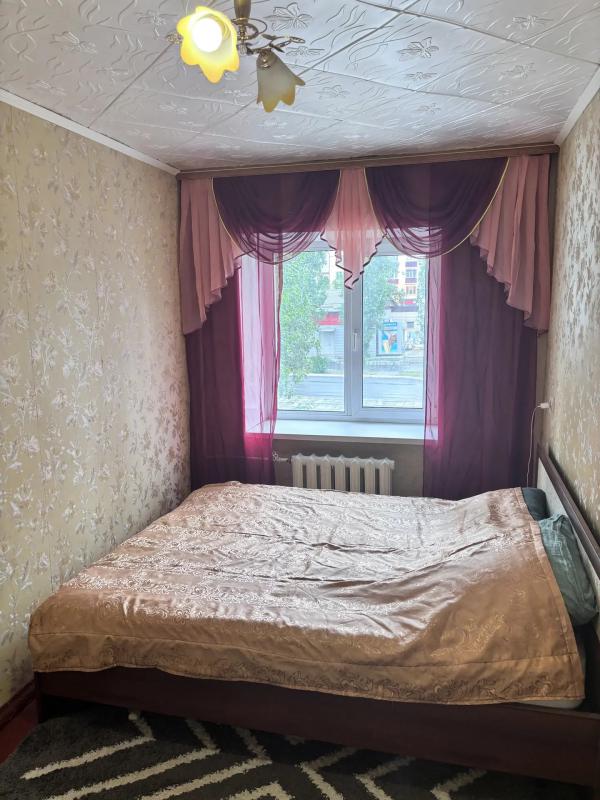 Продам 3х комнатную квартиру по адресу Советская 61, дом расположен в центре города, остановка возле - Новотроицк