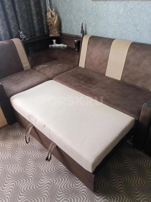 Продам угловой диван + кресло. - Орск