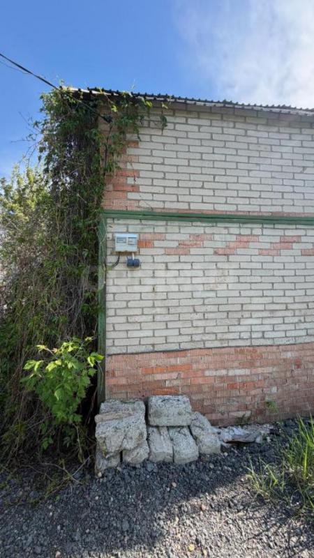 Предлагается к продаже живописный дачный участок площадью 12 соток, расположенный в СТ ОМЗ недалеко - Орск