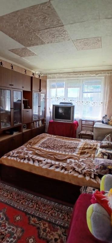 В продаже 3-комнатная квартира  с раздельными ходами по адресу: г. - Новотроицк