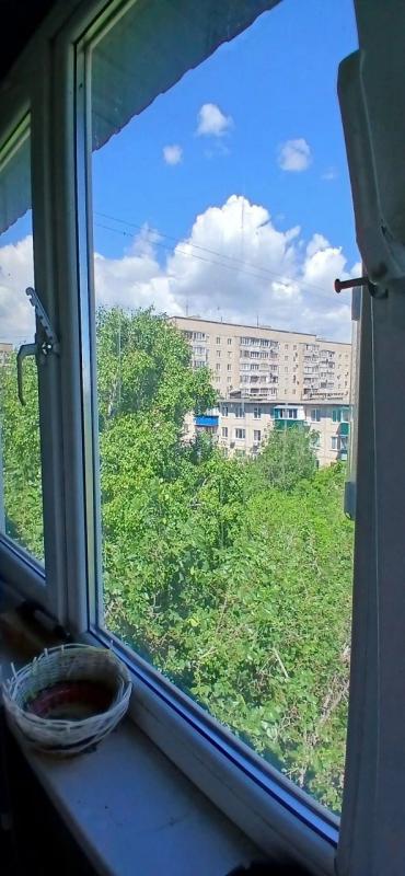 В продаже 3-комнатная квартира  с раздельными ходами по адресу: г. - Новотроицк