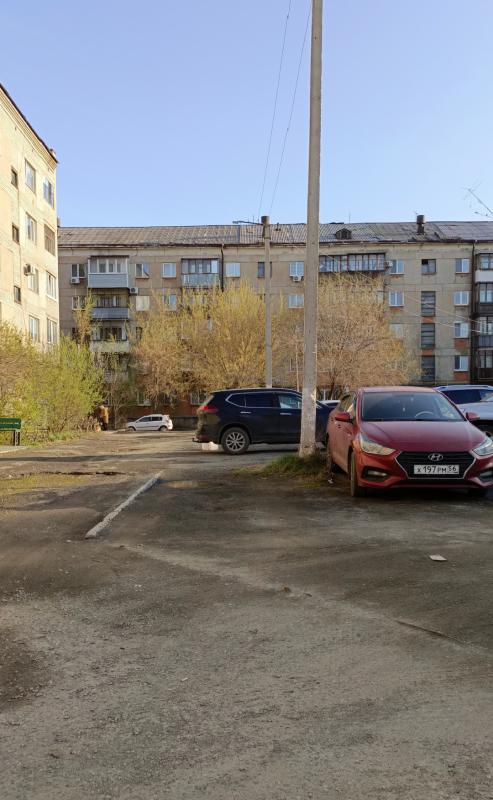 Продается 1-комнатная квартира  по адресу:  г. - Новотроицк