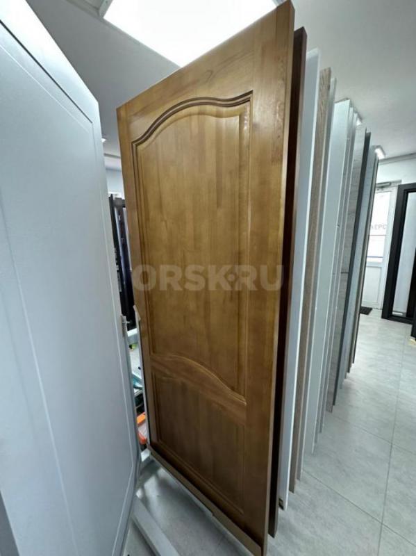Продажа и установка:двери входные и межкомнатные,сплит-системы,антресоли,порталы,натяжные потолки,ок - Орск