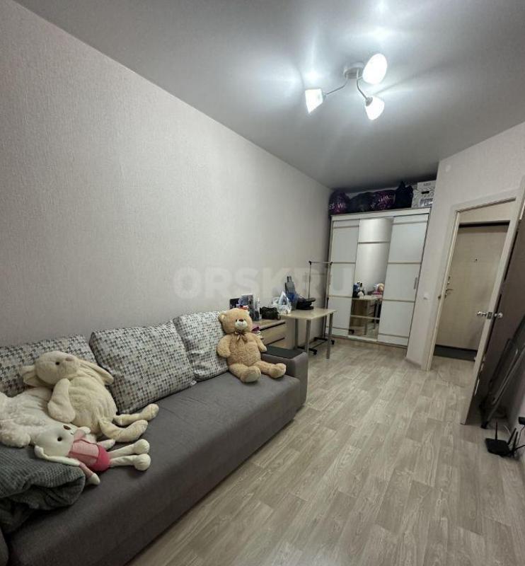 На длительный срок квартира по адресу Краматоская 19б. - Орск
