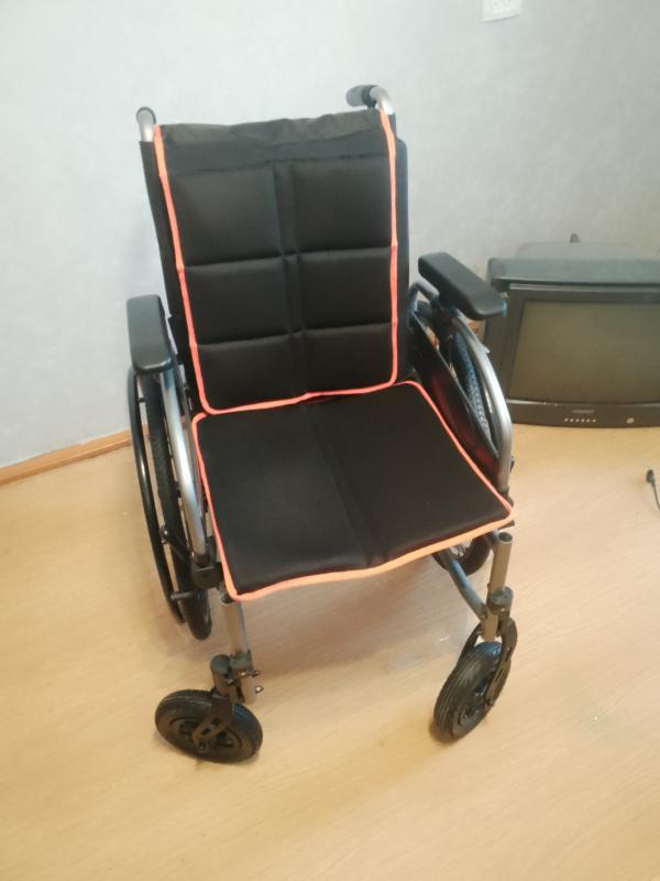 Продам коляску инвалидную новая - Новотроицк