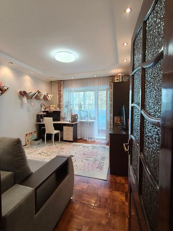 🌟 ПРОДАËТСЯ 3-Х КОМНАТНАЯ КВАРТИРА (88.5 м²) В ДОМЕ ПОВЫШЕННОЙ КОМФОРТНОСТИ, В ЛУЧШЕМ РАЙОНЕ ГОРОДА! - Новотроицк