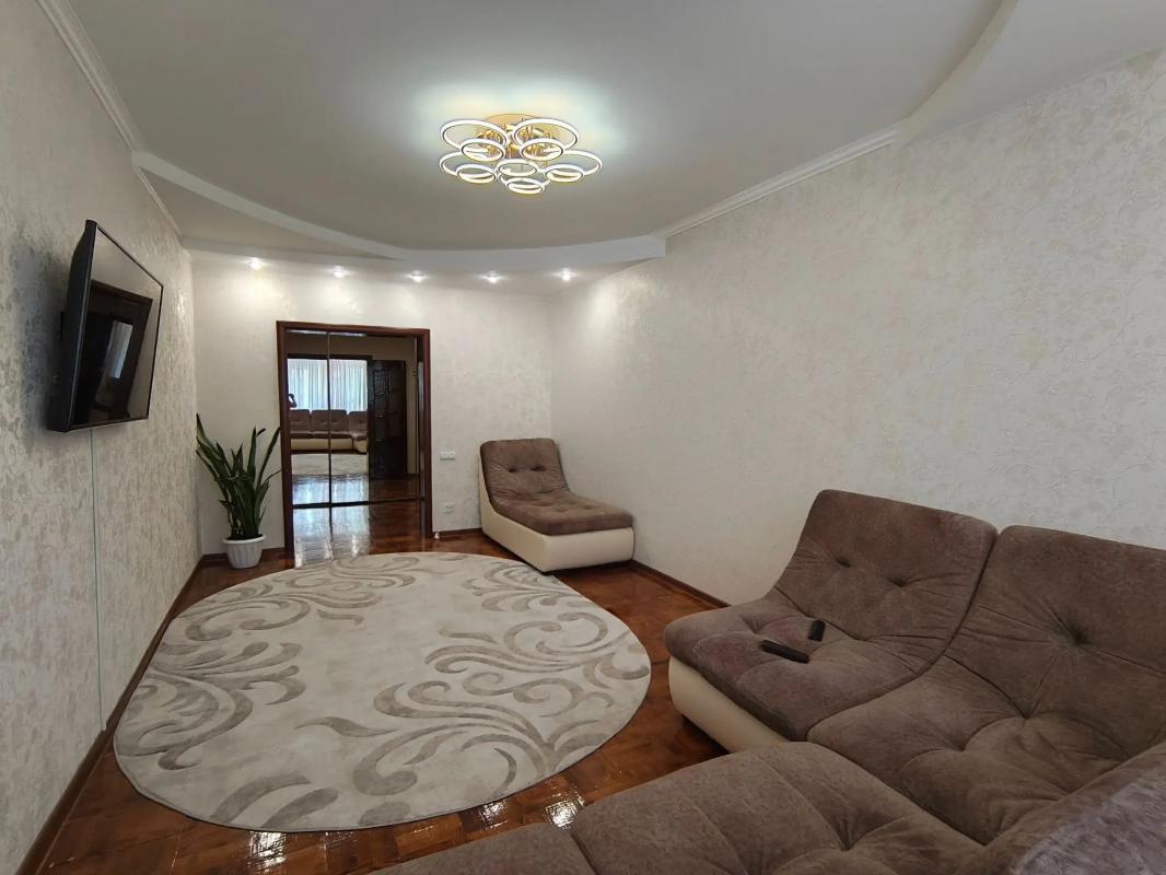 🌟 ПРОДАËТСЯ 3-Х КОМНАТНАЯ КВАРТИРА (88.5 м²) В ДОМЕ ПОВЫШЕННОЙ КОМФОРТНОСТИ, В ЛУЧШЕМ РАЙОНЕ ГОРОДА! - Новотроицк