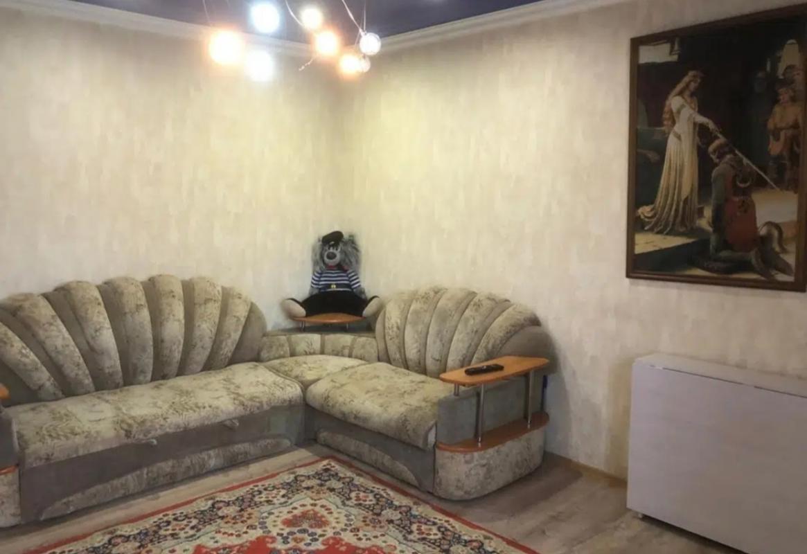 Предлагается к продаже трёхкомнатная квартира в городе Орск по адресу улица Станционная дом 20, на п - Орск