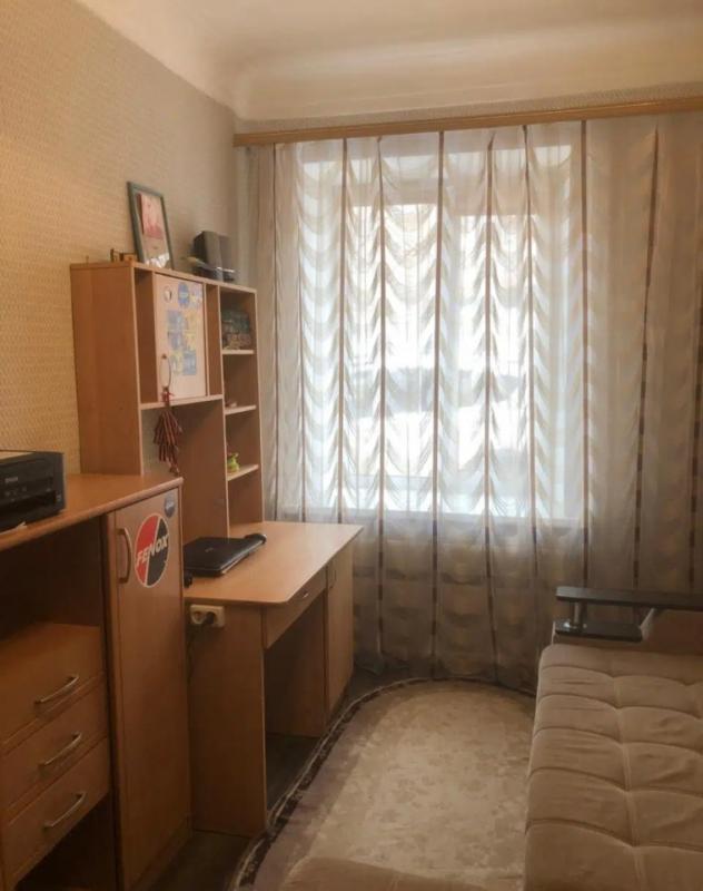 Предлагается к продаже трёхкомнатная квартира в городе Орск по адресу улица Станционная дом 20, на п - Орск