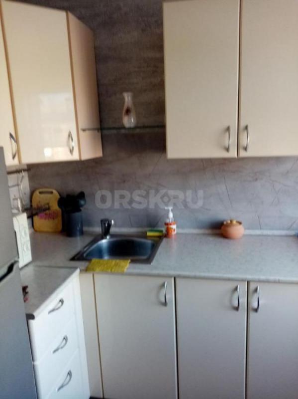 Продам квартиру в центре города. - Орск